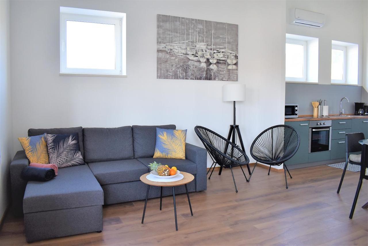 Apartment Aci Marina Rab Банёл Экстерьер фото